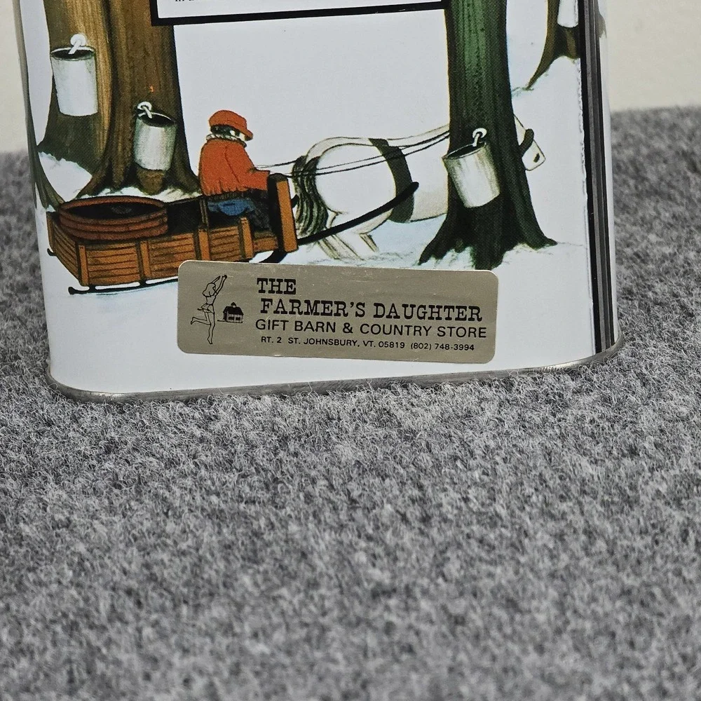 Vintage Vermont Maple Syrup Tin 32 Oz Quart Advertising Can Farm‎ Scene